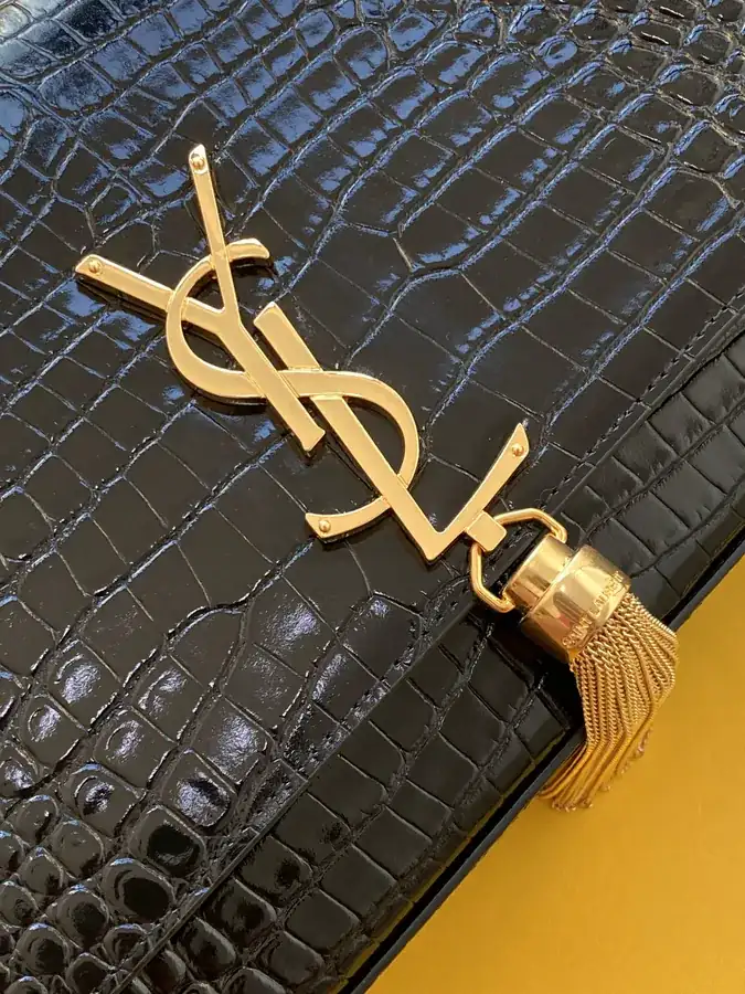 KATE Bucket Bag with Fringe Detail