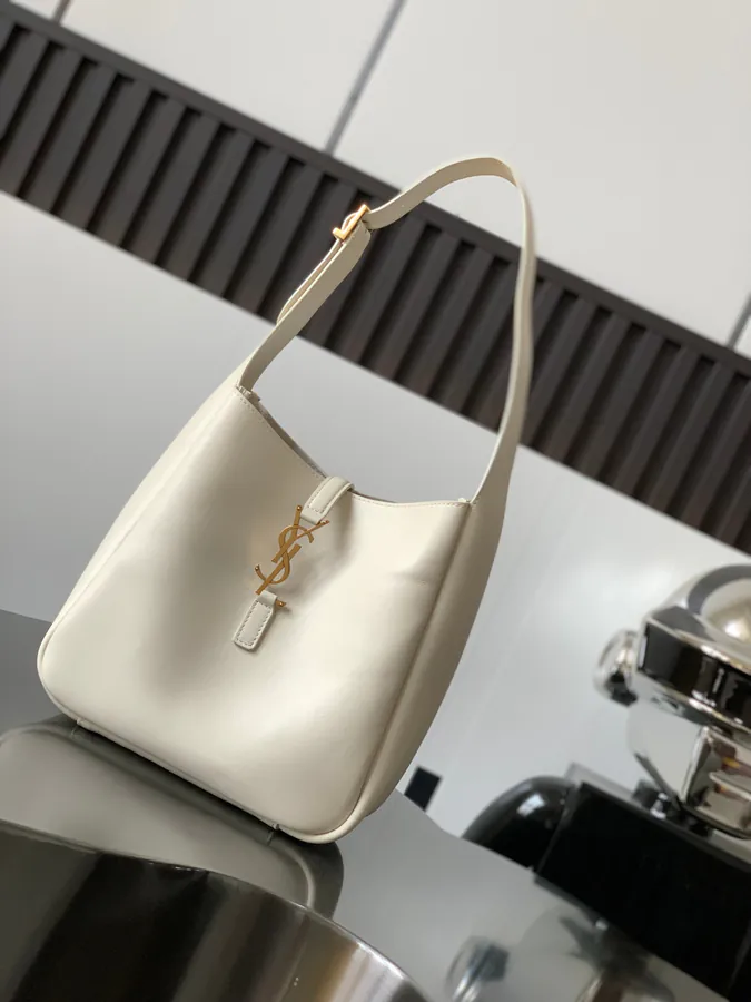 ROSE Autumn Hobo Bag with Magnetic Box Packaging