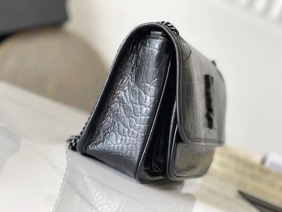 NIKI Medium 28x20cm Bucket Bag with Grained Calfskin