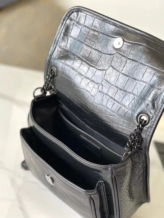 NIKI Medium 28x20cm Bucket Bag with Grained Calfskin
