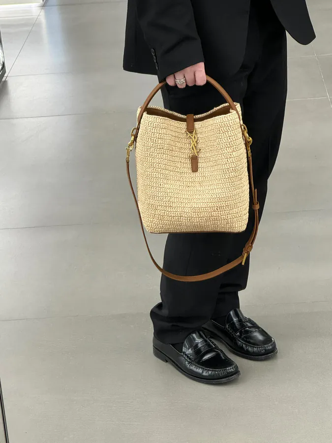 Lafite Grass Bucket Bag