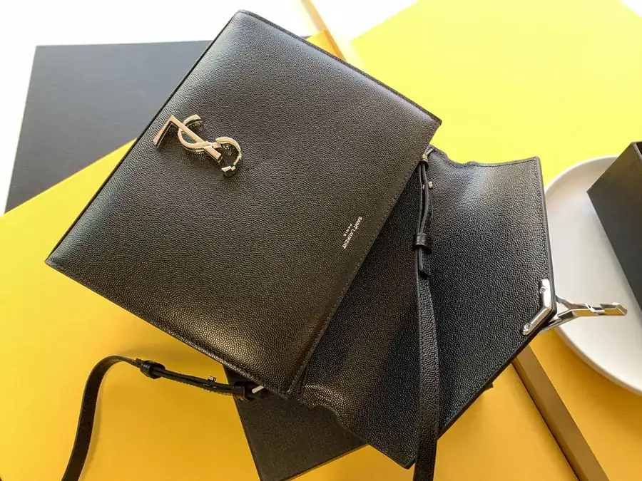 Cassandra Fisherman Bag Rotating Metal Clasp