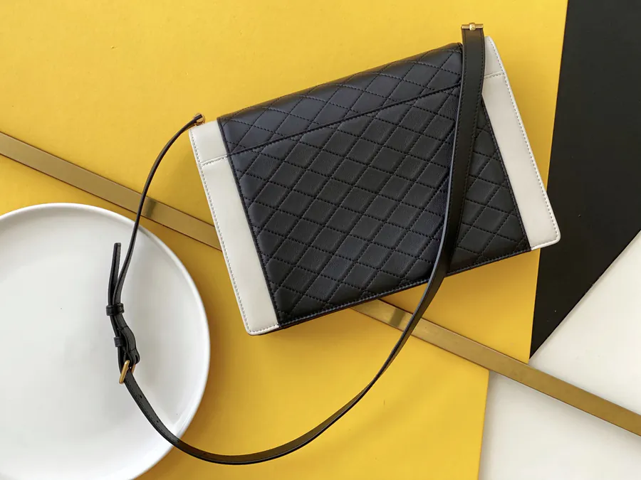 YSL Square Check绗缝 Bag Classic Design, 26cm Standard Size