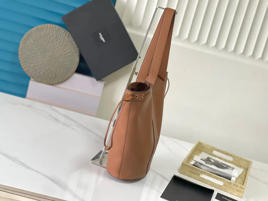 Y Large Grained Leather Hobo Bag