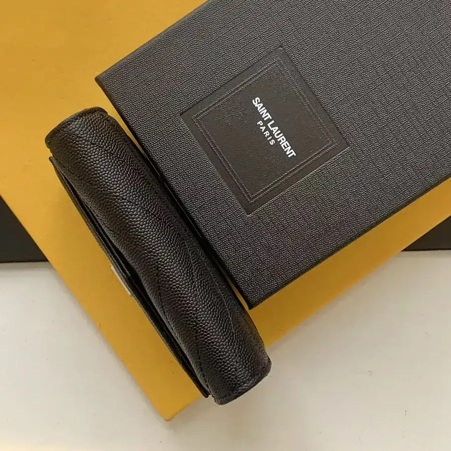 YSL Saint Laurent Premium Wallet Classic Card Holder