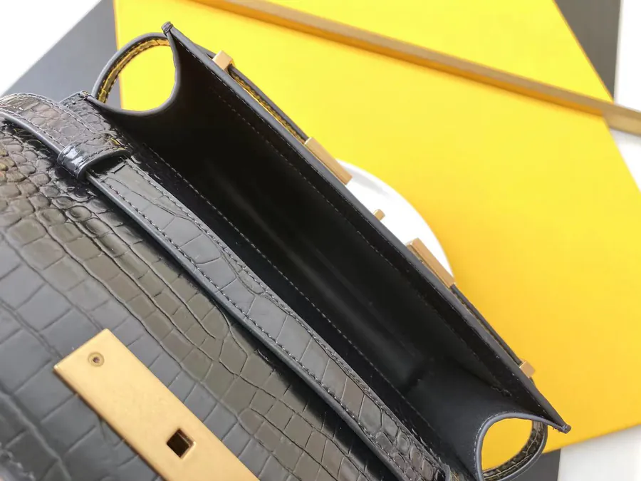 YSL Saint Laurent Manhattan Handbag
