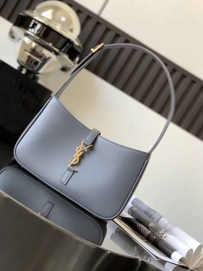 YSL Saint Laurent腋下包 657228深灰配金扣