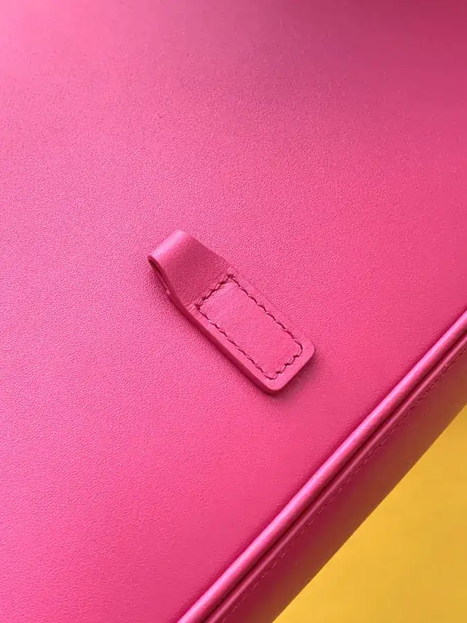 YSL Saint Laurent腋下包 2021春夏新款
