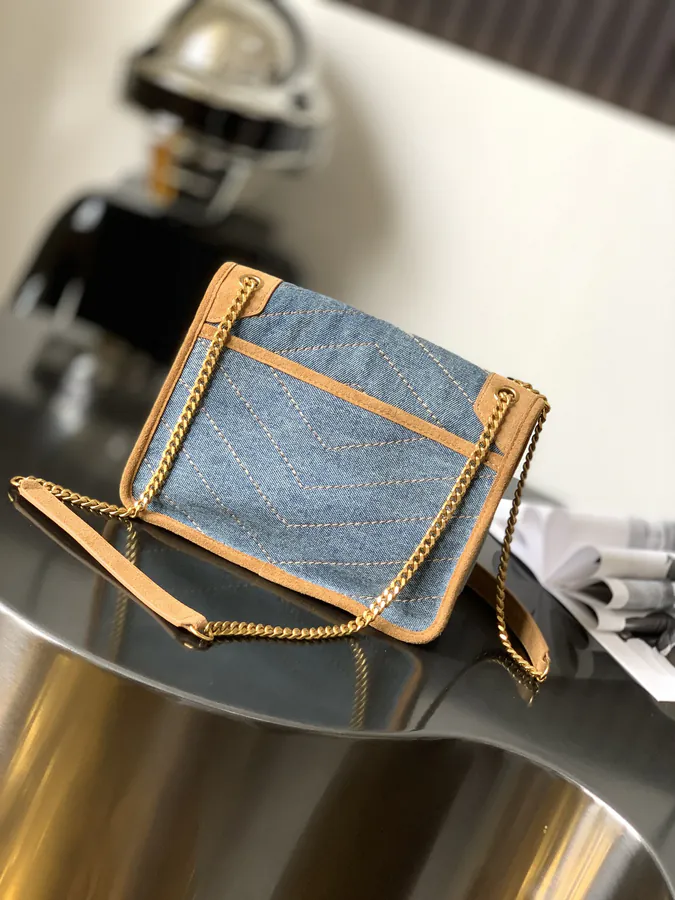 YSL Special Original Series P600 Summer Autumn Calfskin Leather
