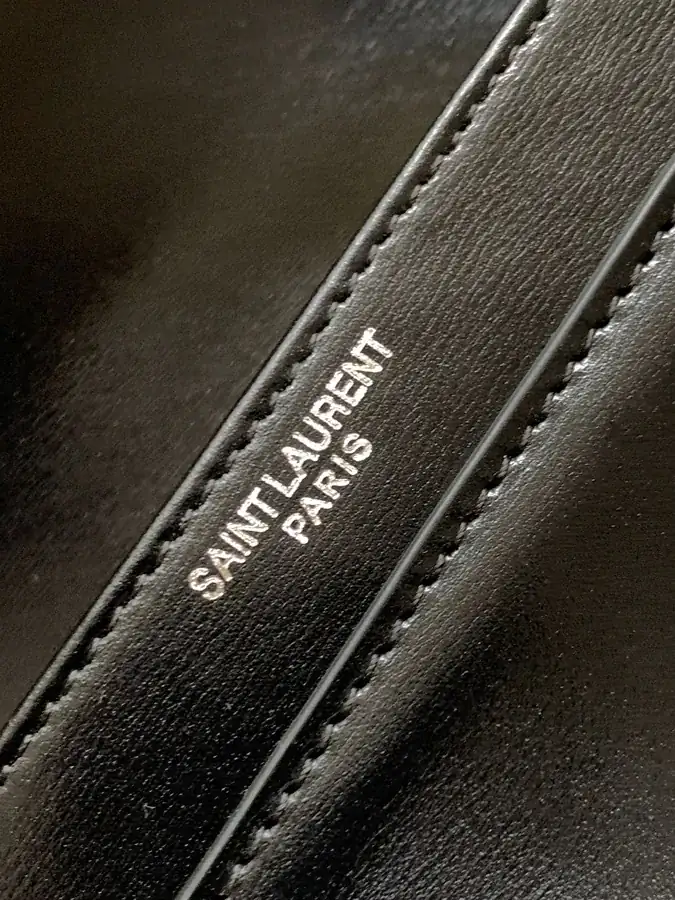 Solferino Box Men's Black Leather with Silver Clasp