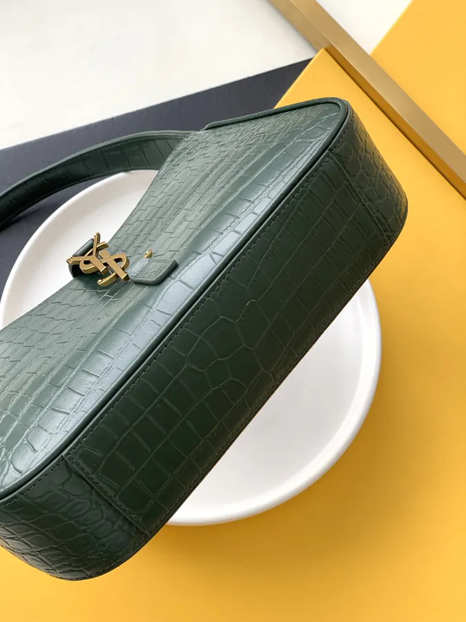 P600 657228 Green Crocodile Skin Crossbody Bag