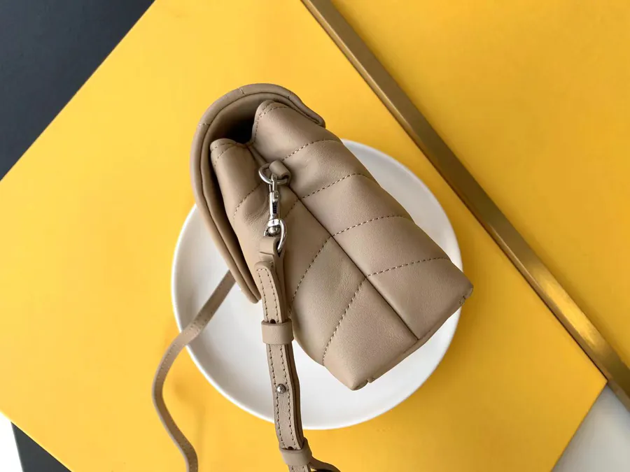 YSL Saint Laurent Premium Original Mail Bag