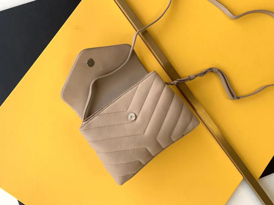 YSL Saint Laurent Premium Original Mail Bag