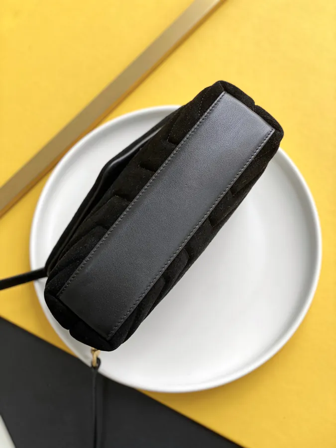 YSL Saint Laurent Velvet绒面金扣手袋
