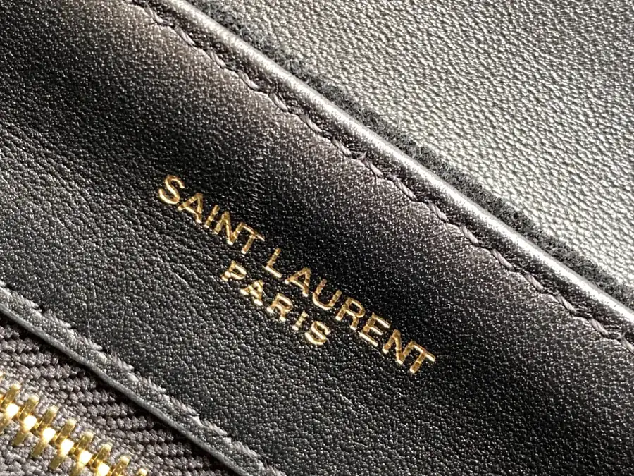 YSL Saint Laurent Velvet绒面金扣手袋